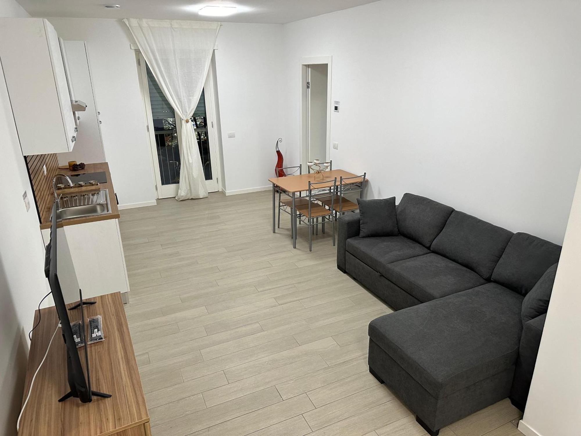 Casa Ideale Tim Appartmanti Moderni Vicina Al Centro Лекко Экстерьер фото