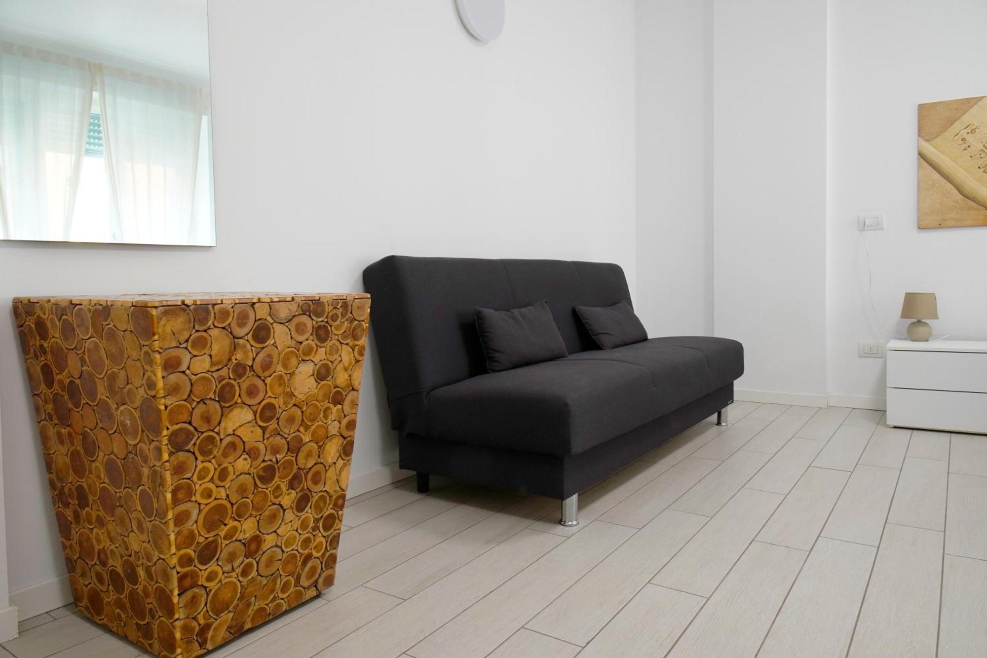 Casa Ideale Tim Appartmanti Moderni Vicina Al Centro Лекко Экстерьер фото